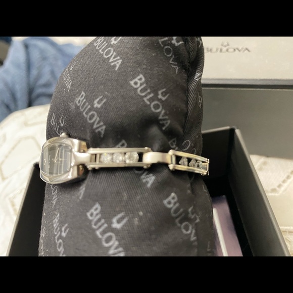 Bulova Watch - Picture 3 of 4